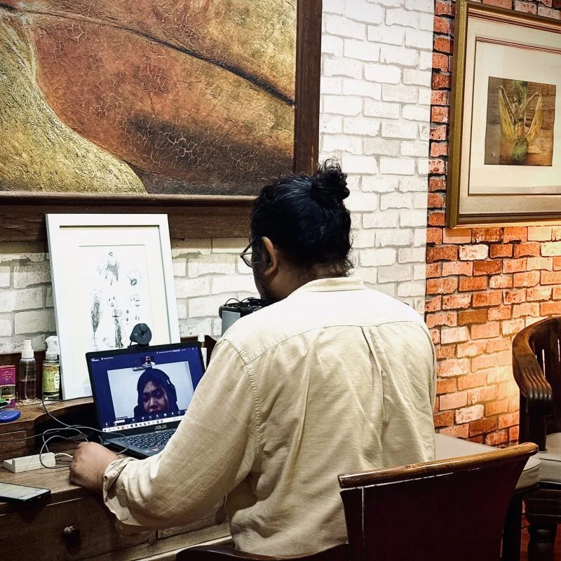 Hipnoterapi online untuk remaja sebagai solusi kesehatan mental dan dukungan tumbuh kembang. Hipnosis Bali